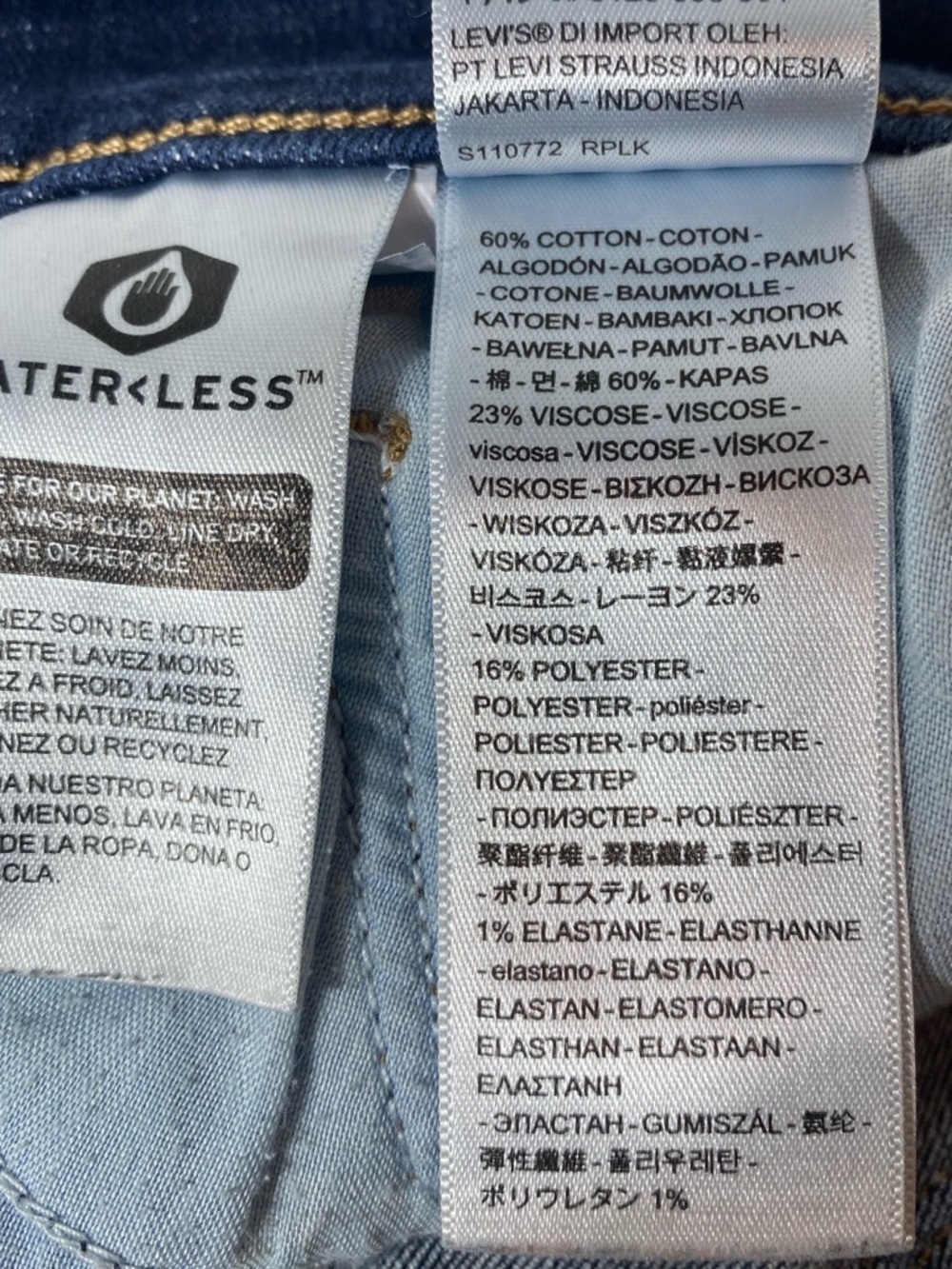 Levi's Classic Bootcut Blue Jeans Women’s Size 28 - Picture 12 of 13